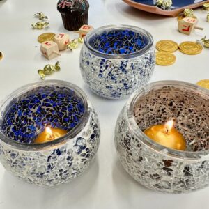 פמוטים – כוס מעוצבת מפסיפס צבעוני