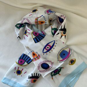 צעיף – העיניים הטובות של היידה
